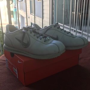 Classic Cortez Nike sneakers